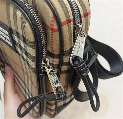 burberry vip gift bag